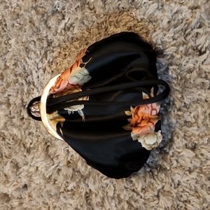 Marico Dallas Vintage wristlet